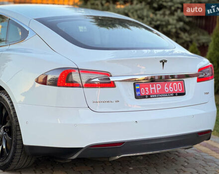 Білий Тесла Модель С, об'ємом двигуна 0 л та пробігом 189 тис. км за 12900 $, фото 14 на Automoto.ua