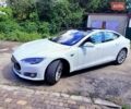 Белый Тесла Модель С, объемом двигателя 0 л и пробегом 48 тыс. км за 21000 $, фото 1 на Automoto.ua