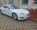 Белый Тесла Модель С, объемом двигателя 0 л и пробегом 100 тыс. км за 16500 $, фото 6 на Automoto.ua