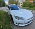Белый Тесла Модель С, объемом двигателя 0 л и пробегом 199 тыс. км за 13100 $, фото 1 на Automoto.ua