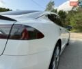 Белый Тесла Модель С, объемом двигателя 0 л и пробегом 130 тыс. км за 15900 $, фото 30 на Automoto.ua