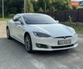 Белый Тесла Модель С, объемом двигателя 0 л и пробегом 130 тыс. км за 15900 $, фото 25 на Automoto.ua