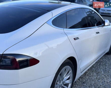 Тесла Модель С 2016 у Івано-Франківську на Automoto.ua Білий Тесла Модель С, об'ємом двигуна 0 л та пробігом 182 тис. км за 16500 $, фото 11 на Automoto.ua