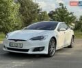 Белый Тесла Модель С, объемом двигателя 0 л и пробегом 130 тыс. км за 15900 $, фото 6 на Automoto.ua