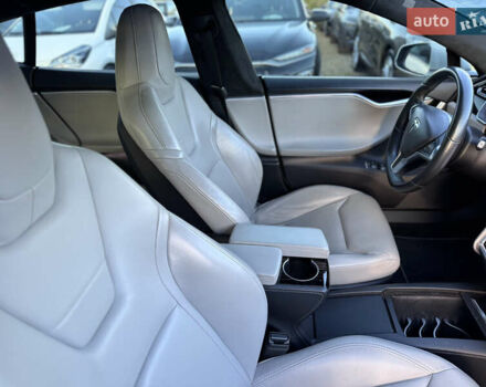 Тесла Модель С 2016 у Івано-Франківську на Automoto.ua Білий Тесла Модель С, об'ємом двигуна 0 л та пробігом 182 тис. км за 16500 $, фото 37 на Automoto.ua