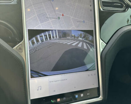 Білий Тесла Модель С, об'ємом двигуна 0 л та пробігом 105 тис. км за 15900 $, фото 13 на Automoto.ua