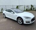 Белый Тесла Модель С, объемом двигателя 0 л и пробегом 99 тыс. км за 4800 $, фото 1 на Automoto.ua
