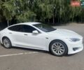 Белый Тесла Модель С, объемом двигателя 0 л и пробегом 117 тыс. км за 21500 $, фото 1 на Automoto.ua