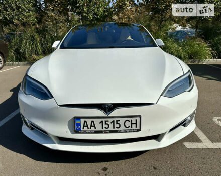 Белый Тесла Модель С, объемом двигателя 0 л и пробегом 178 тыс. км за 18800 $, фото 1 на Automoto.ua