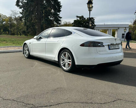 Белый Тесла Модель С, объемом двигателя 0 л и пробегом 105 тыс. км за 13700 $, фото 5 на Automoto.ua