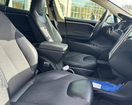 Білий Тесла Модель С, об'ємом двигуна 0 л та пробігом 105 тис. км за 15900 $, фото 21 на Automoto.ua