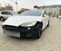 Белый Тесла Модель С, объемом двигателя 0 л и пробегом 196 тыс. км за 13000 $, фото 5 на Automoto.ua