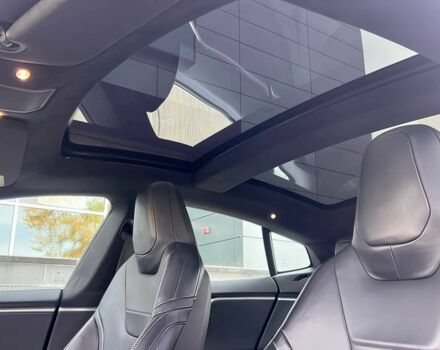 Белый Тесла Модель С, объемом двигателя 0 л и пробегом 71 тыс. км за 8700 $, фото 10 на Automoto.ua