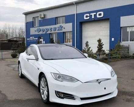 Білий Тесла Модель С, об'ємом двигуна 0 л та пробігом 180 тис. км за 21700 $, фото 3 на Automoto.ua