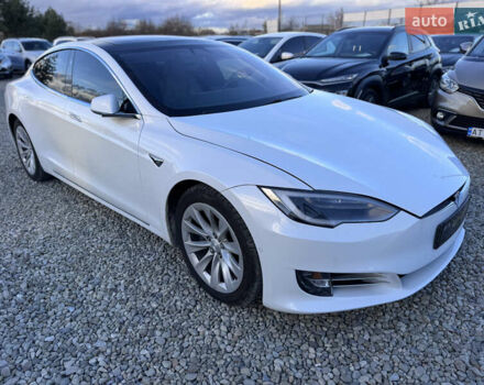 Тесла Модель С 2016 у Івано-Франківську на Automoto.ua Білий Тесла Модель С, об'ємом двигуна 0 л та пробігом 182 тис. км за 16500 $, фото 17 на Automoto.ua