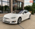 Белый Тесла Модель С, объемом двигателя 0 л и пробегом 125 тыс. км за 16999 $, фото 13 на Automoto.ua