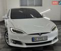 Белый Тесла Модель С, объемом двигателя 0 л и пробегом 150 тыс. км за 19799 $, фото 1 на Automoto.ua