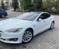 Белый Тесла Модель С, объемом двигателя 0 л и пробегом 191 тыс. км за 17000 $, фото 1 на Automoto.ua