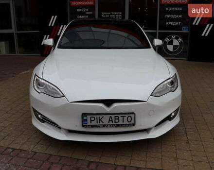Тесла Модель С 2016 у Львові на Automoto.ua Білий Тесла Модель С, об'ємом двигуна 0 л та пробігом 86 тис. км за 20900 $, фото 5 на Automoto.ua