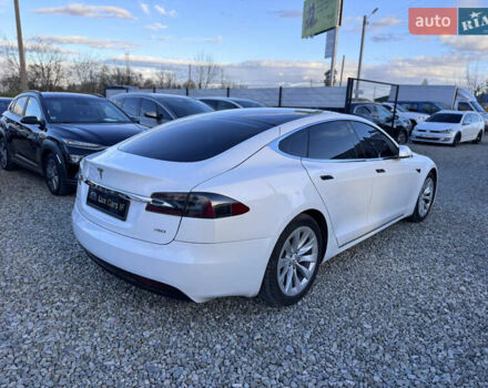 Тесла Модель С 2016 у Івано-Франківську на Automoto.ua Білий Тесла Модель С, об'ємом двигуна 0 л та пробігом 182 тис. км за 16500 $, фото 12 на Automoto.ua