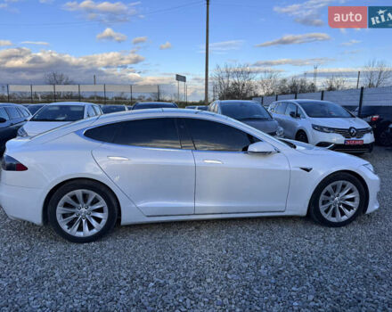 Тесла Модель С 2016 у Івано-Франківську на Automoto.ua Білий Тесла Модель С, об'ємом двигуна 0 л та пробігом 182 тис. км за 16500 $, фото 15 на Automoto.ua