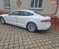 Белый Тесла Модель С, объемом двигателя 0 л и пробегом 100 тыс. км за 16500 $, фото 3 на Automoto.ua
