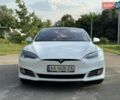 Белый Тесла Модель С, объемом двигателя 0 л и пробегом 130 тыс. км за 15900 $, фото 3 на Automoto.ua
