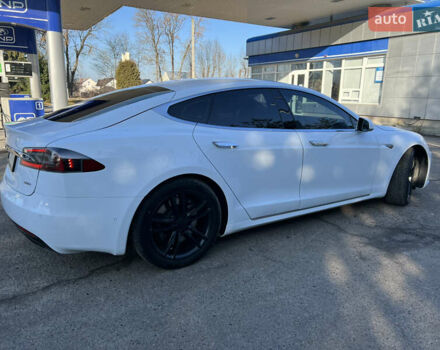 Белый Тесла Модель С, объемом двигателя 0 л и пробегом 171 тыс. км за 16600 $, фото 8 на Automoto.ua