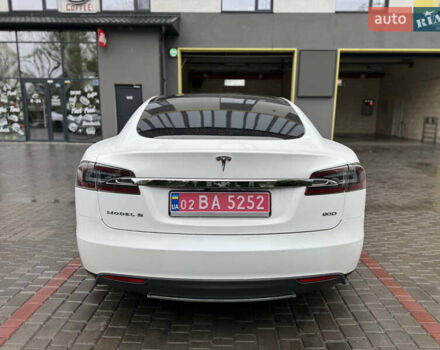 Білий Тесла Модель С, об'ємом двигуна 0 л та пробігом 134 тис. км за 15850 $, фото 5 на Automoto.ua