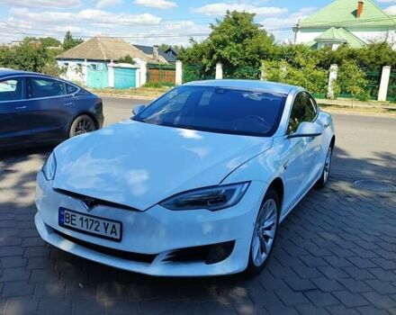 Белый Тесла Модель С, объемом двигателя 0 л и пробегом 198 тыс. км за 15999 $, фото 2 на Automoto.ua