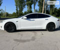 Белый Тесла Модель С, объемом двигателя 0 л и пробегом 156 тыс. км за 27000 $, фото 1 на Automoto.ua