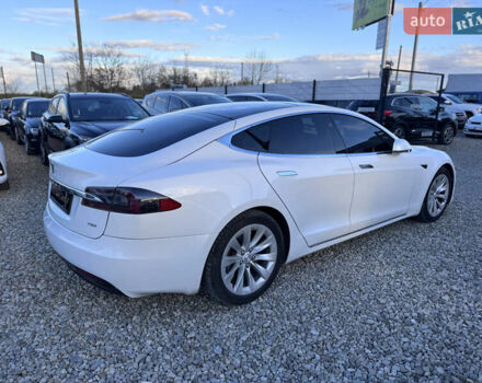 Тесла Модель С 2016 у Івано-Франківську на Automoto.ua Білий Тесла Модель С, об'ємом двигуна 0 л та пробігом 182 тис. км за 16500 $, фото 13 на Automoto.ua