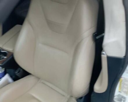 Белый Тесла Модель С, объемом двигателя 0 л и пробегом 136 тыс. км за 14900 $, фото 4 на Automoto.ua