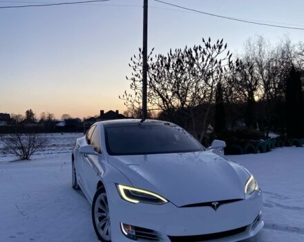 Белый Тесла Модель С, объемом двигателя 0 л и пробегом 159 тыс. км за 15500 $, фото 41 на Automoto.ua