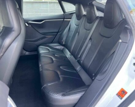 Білий Тесла Модель С, об'ємом двигуна 0 л та пробігом 74 тис. км за 11900 $, фото 9 на Automoto.ua