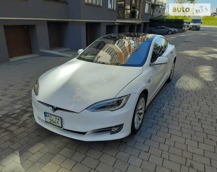 Білий Тесла Модель С, об'ємом двигуна 0 л та пробігом 115 тис. км за 24997 $, фото 19 на Automoto.ua