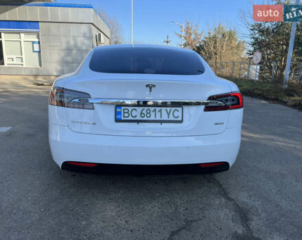 Белый Тесла Модель С, объемом двигателя 0 л и пробегом 171 тыс. км за 16600 $, фото 5 на Automoto.ua