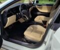 Белый Тесла Модель С, объемом двигателя 0 л и пробегом 190 тыс. км за 22999 $, фото 3 на Automoto.ua