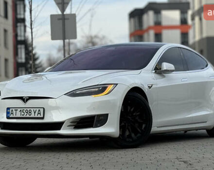 Белый Тесла Модель С, объемом двигателя 0 л и пробегом 102 тыс. км за 17990 $, фото 13 на Automoto.ua
