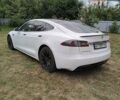Білий Тесла Модель С, об'ємом двигуна 0 л та пробігом 250 тис. км за 15500 $, фото 1 на Automoto.ua