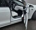 Белый Тесла Модель С, объемом двигателя 0 л и пробегом 42 тыс. км за 25000 $, фото 2 на Automoto.ua