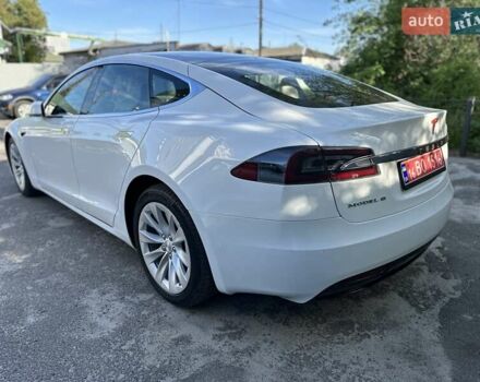 Белый Тесла Модель С, объемом двигателя 0 л и пробегом 99 тыс. км за 24500 $, фото 6 на Automoto.ua