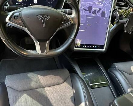 Белый Тесла Модель С, объемом двигателя 0 л и пробегом 159 тыс. км за 17999 $, фото 9 на Automoto.ua