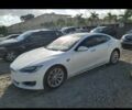 Белый Тесла Модель С, объемом двигателя 0 л и пробегом 216 тыс. км за 11000 $, фото 1 на Automoto.ua
