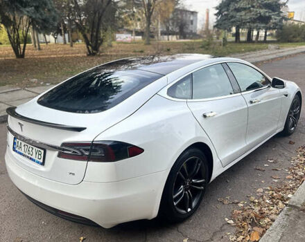 Білий Тесла Модель С, об'ємом двигуна 0 л та пробігом 75 тис. км за 15900 $, фото 3 на Automoto.ua