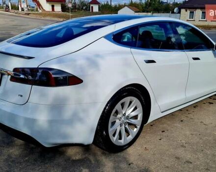 Белый Тесла Модель С, объемом двигателя 0 л и пробегом 160 тыс. км за 22999 $, фото 31 на Automoto.ua