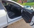 Белый Тесла Модель С, объемом двигателя 0 л и пробегом 165 тыс. км за 18000 $, фото 7 на Automoto.ua