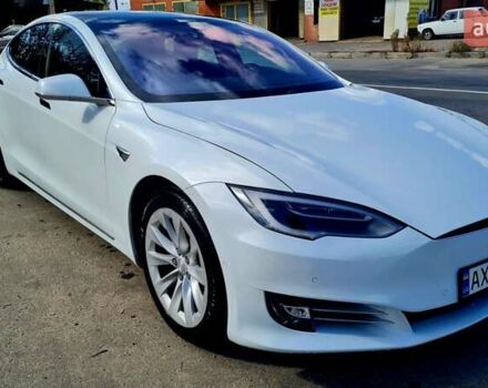 Белый Тесла Модель С, объемом двигателя 0 л и пробегом 160 тыс. км за 22999 $, фото 29 на Automoto.ua