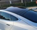 Белый Тесла Модель С, объемом двигателя 0 л и пробегом 160 тыс. км за 22999 $, фото 4 на Automoto.ua