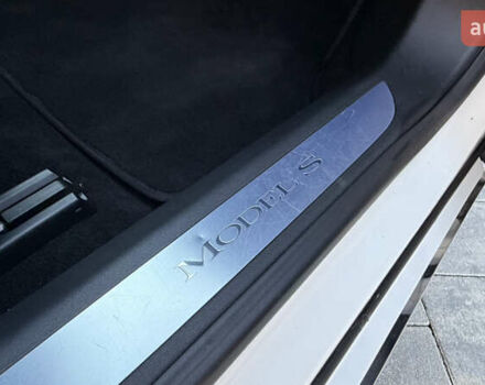 Білий Тесла Модель С, об'ємом двигуна 0 л та пробігом 192 тис. км за 17200 $, фото 48 на Automoto.ua